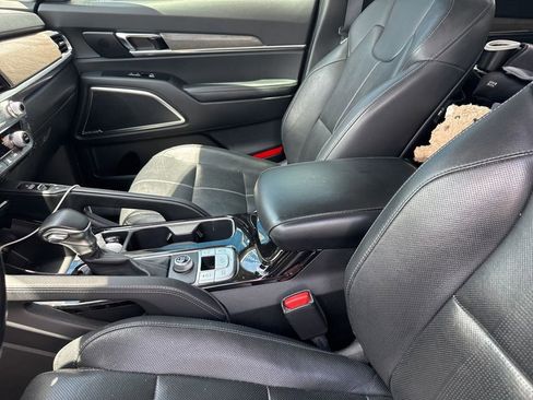 Used 2022 Kia Telluride SX FWD image 15