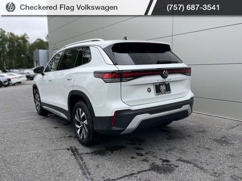 New 2025 Volkswagen Tiguan S image 14