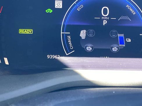 Certified 2025 Toyota Camry LE w/ Convenience Package FWD image 15