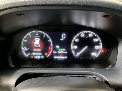 Used 2025 Honda HR-V LX image 16