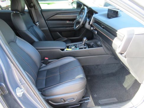 Used 2024 MAZDA CX-50 AWD 2.5 Turbo w/ Premium Pkg image 11