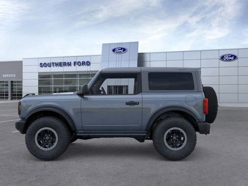 New 2025 Ford Bronco 2-Door w/ Sasquatch Package AWD/4WD image 3