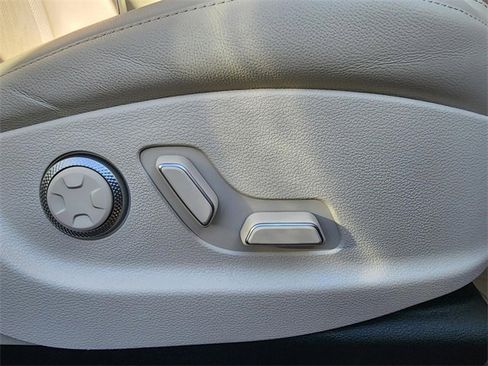 Used 2024 Genesis GV80 3.5T w/ Advanced Package image 30