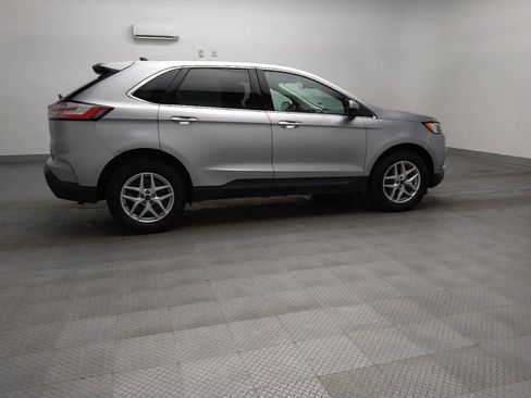Used 2023 Ford Edge SEL AWD/4WD image 10