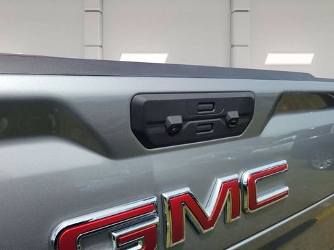 New 2026 GMC Sierra 1500 SLT w/ SLT Premium Plus Package AWD/4WD image 6