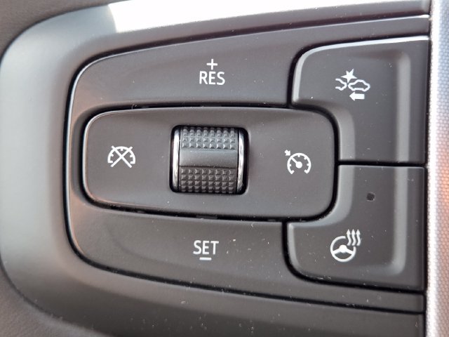 Used 2023 GMC Yukon SLT w/ SLT Luxury Package AWD/4WD image 35