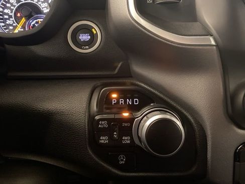 Used 2022 RAM 1500 Big Horn AWD/4WD image 14