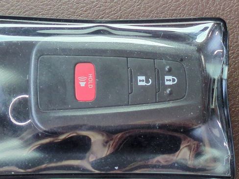 Used 2023 Toyota 4Runner Limited image 35