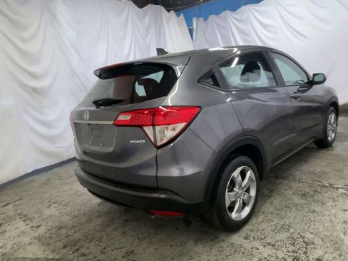 Used 2021 Honda HR-V LX image 8