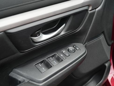 Used 2021 Honda CR-V Special Edition image 13