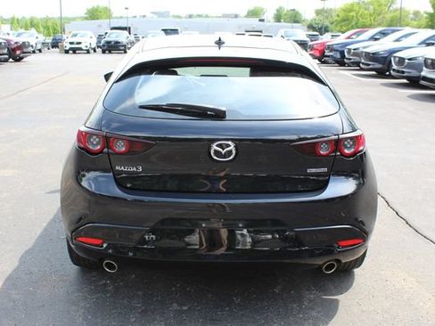 Used 2021 MAZDA MAZDA3 s FWD image 4