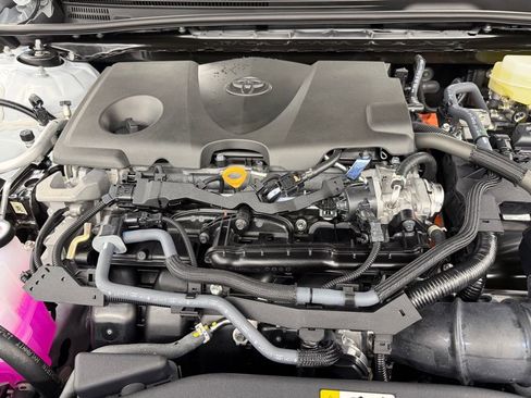 Used 2026 Toyota Camry SE image 37