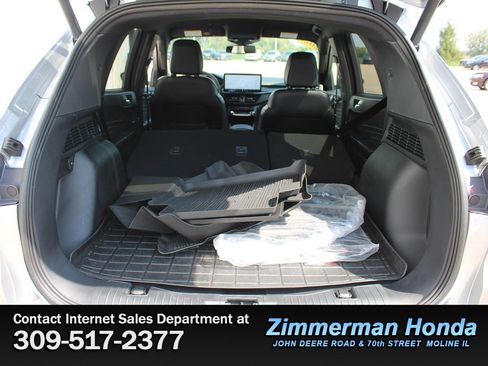 Used 2023 Ford Escape ST-Line Elite AWD/4WD image 7