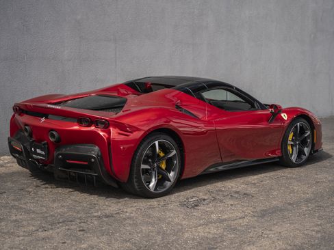 Certified 2022 Ferrari SF90 Spider image 11