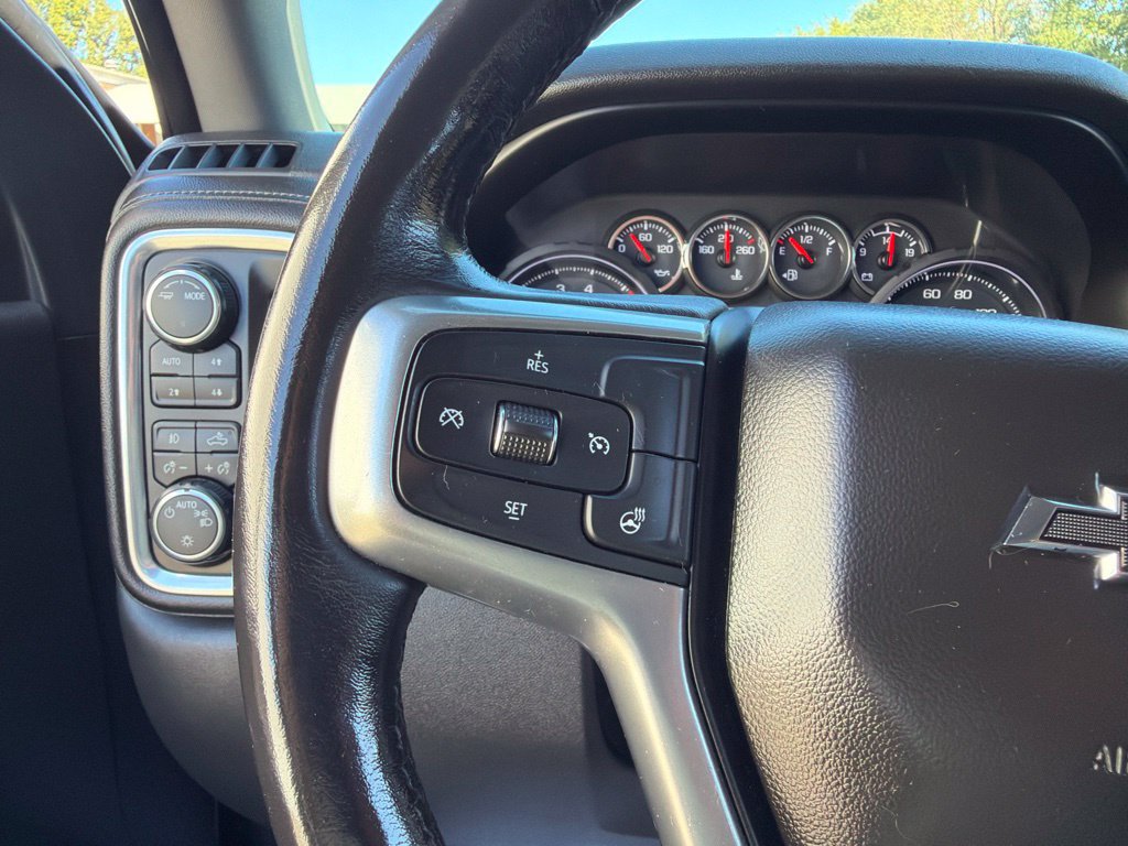 Used 2020 Chevrolet Silverado 1500 RST AWD/4WD image 29