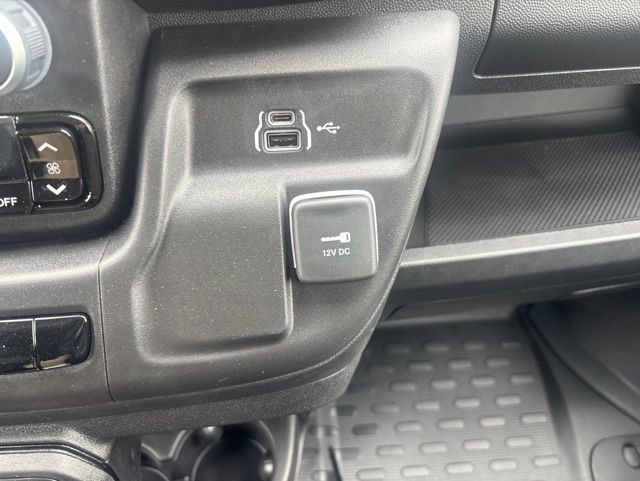 New 2026 RAM ProMaster 1500 w/ Convenience Group FWD image 32