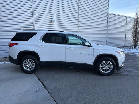 Used 2018 Chevrolet Traverse LT image 4