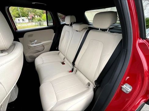 New 2026 Mercedes-Benz GLA 250 image 23