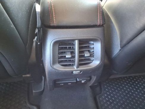 Used 2019 Jeep Cherokee Trailhawk w/ Cold Weather Group image 14