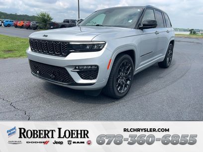 Used 2025 Jeep Grand Cherokee Summit w/ Obsidian Package