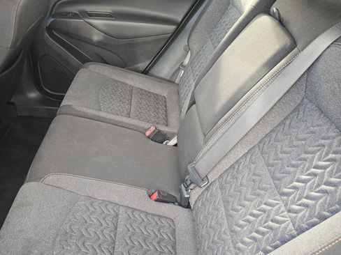 Used 2024 Chevrolet Equinox LT FWD image 7