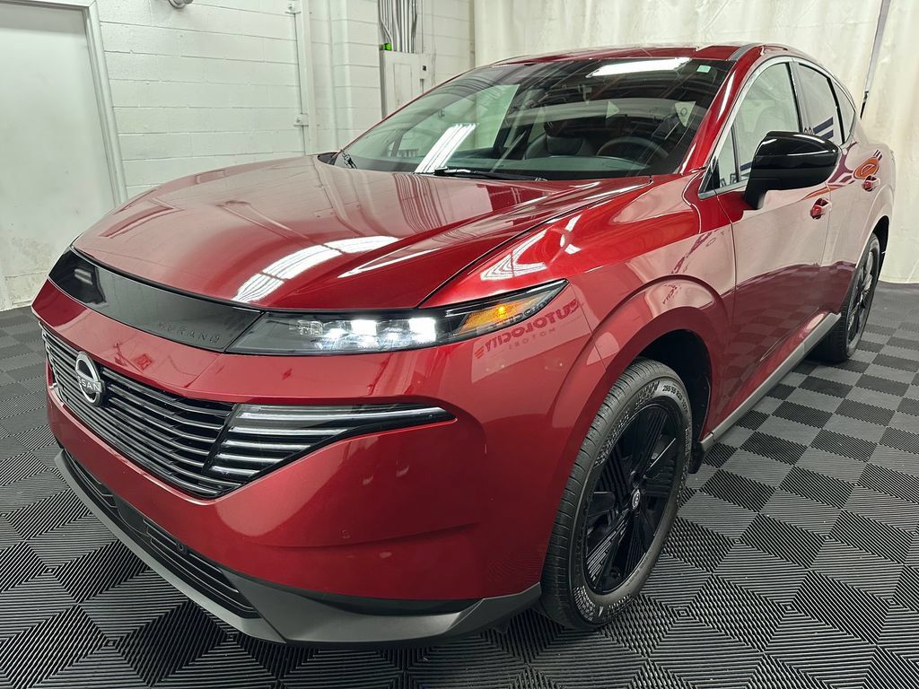 Used 2025 Nissan Murano SV AWD/4WD image 4