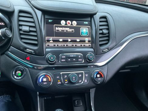 Used 2014 Chevrolet Impala LTZ image 36