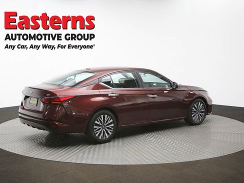 Used 2023 Nissan Altima 2.5 SV image 41