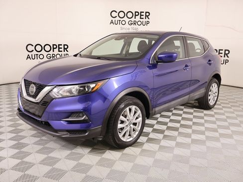 Used 2020 Nissan Rogue Sport S w/ Appearance Package image 9