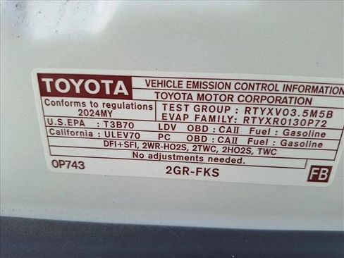 Certified 2024 Toyota Camry XSE w/ Navigation Package image 18