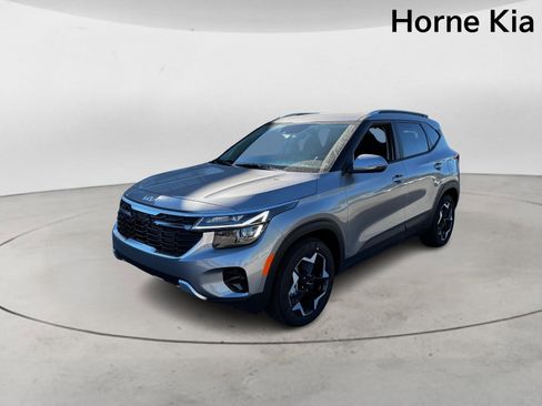 New 2026 Kia Seltos S image 7