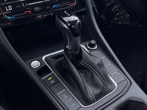 New 2026 Volkswagen Jetta SE image 19