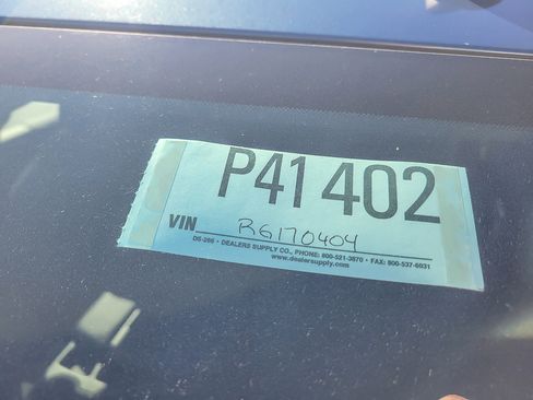 Certified 2024 Chevrolet Silverado 1500 LT image 24