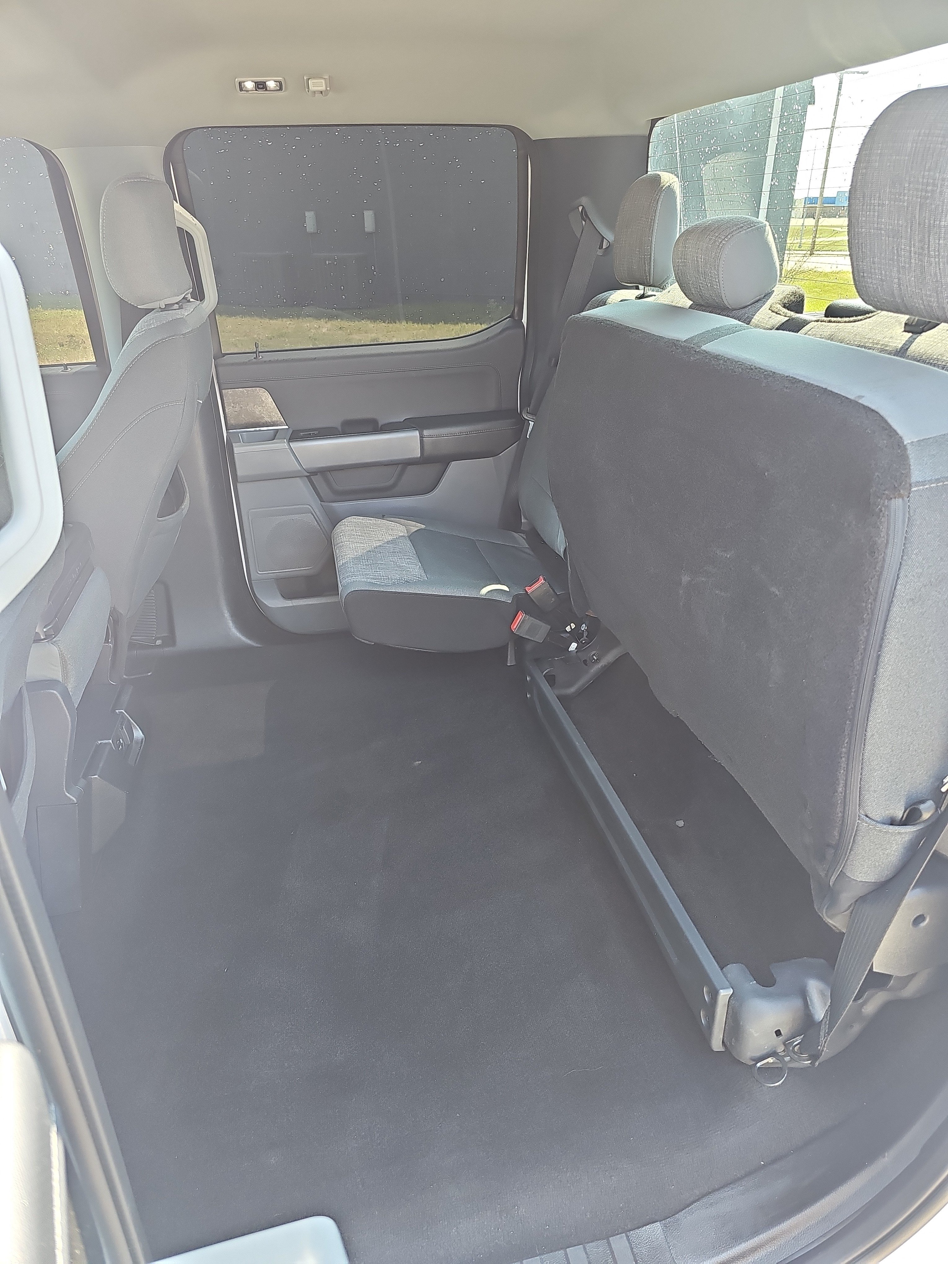 Used 2022 Ford F150 XLT w/ Equipment Group 302A High AWD/4WD image 17