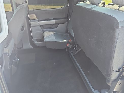 Used 2022 Ford F150 XLT w/ Equipment Group 302A High AWD/4WD image 17