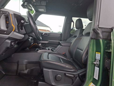 Used 2022 Ford Bronco Badlands AWD/4WD image 13