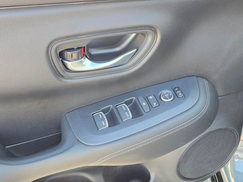 New 2026 Honda HR-V EX-L image 10