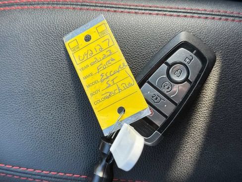 Used 2023 Ford Escape ST-Line w/ Tech Pack #1 AWD/4WD image 15