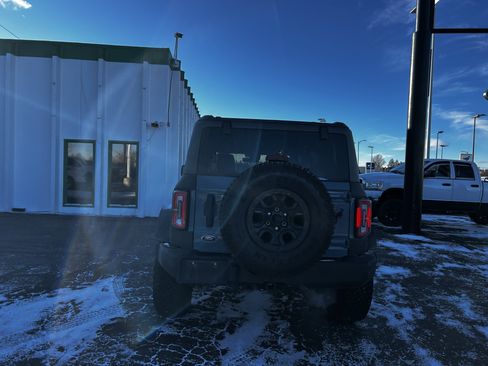 Used 2022 Ford Bronco Wildtrak image 4