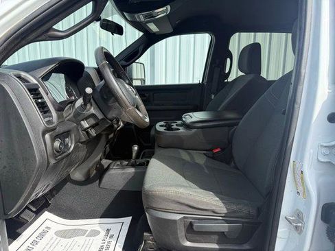 Used 2023 RAM 3500 Tradesman image 3