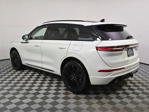 New 2026 Lincoln Corsair Reserve w/ Jet Appearance Package AWD/4WD image 3