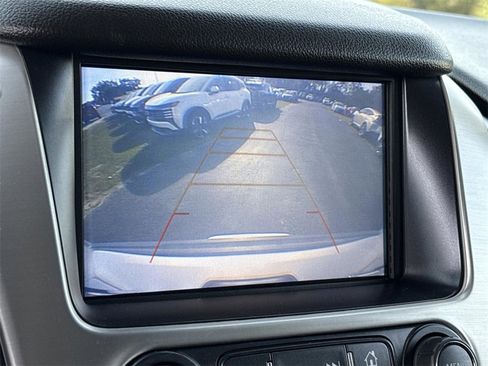 Used 2018 GMC Yukon SLT w/ Open Road Package image 29