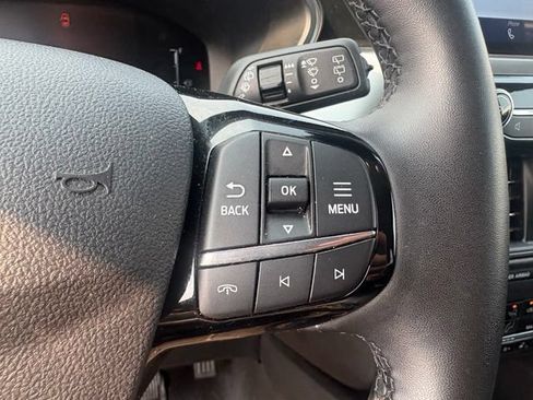 Used 2025 Ford Escape Active AWD/4WD image 22