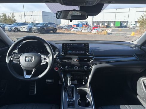 Used 2021 Honda Accord Sport Special Edition image 18