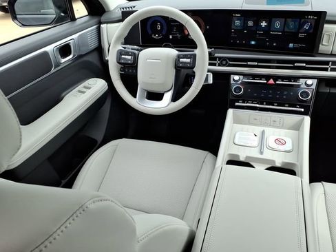 New 2026 Hyundai Santa Fe SEL FWD image 4