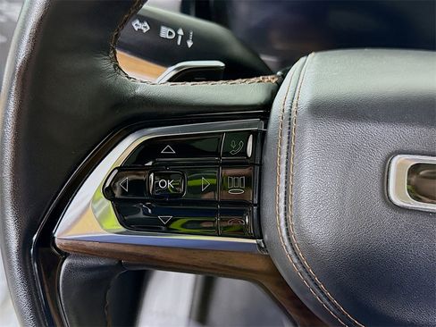 Used 2022 Jeep Grand Cherokee Summit w/ Adv Protech Group IV image 24