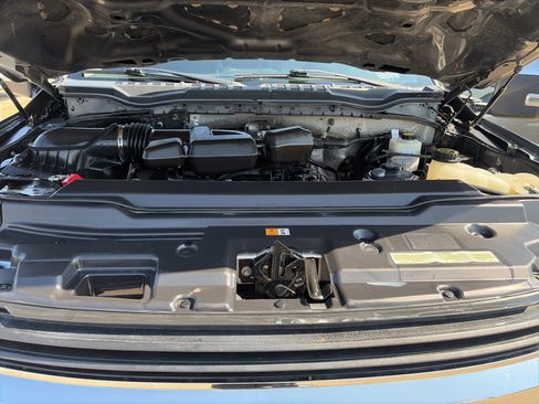 Used 2019 Ford F250 XLT w/ XLT Premium Package image 23