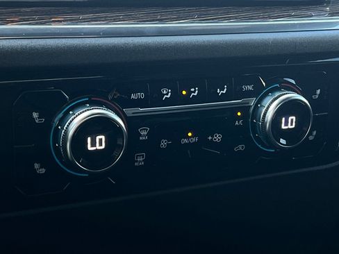 Used 2024 GMC Sierra 1500 Elevation w/ X31 Off-Road Package image 28