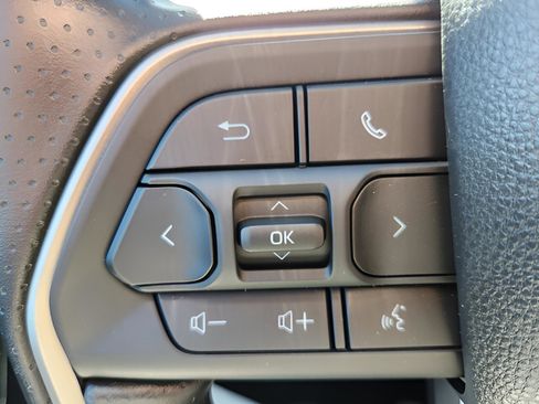 New 2025 Toyota Tundra SR image 17