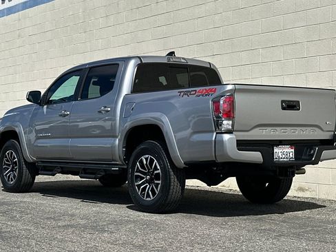 Used 2023 Toyota Tacoma TRD Sport AWD/4WD image 6